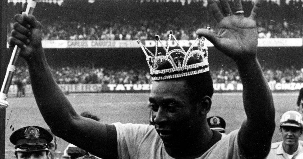 Pelé 80 Anos O Rei Do Futebol Já Foi Homenageado No Carnaval Paulistano Sasp Carnaval 3001