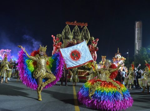 Casal de Mestre Sala e Porta Bandeira, Diego Motta e Nathália Lago, da Mocidade Alegre. Casal campeão do Carnaval de São Paulo 2026.
