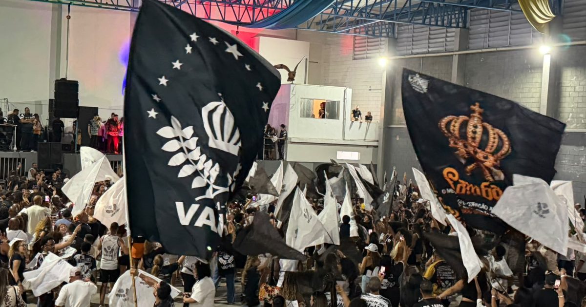 Arena Uirapuru durante a apresentação dos sambas concorrentes do Vai-Vai para o Carnaval 2027
